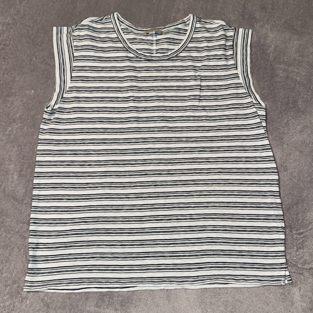 Loft Very Short‎ Sleeve Top - Black and White Stripes - Size: XL